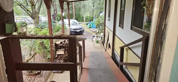 6253 Oak ST, Anderson, CA 96007