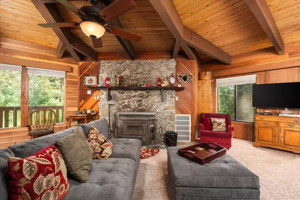 42215 Rock Ledge RD, Shaver Lake, CA 96161