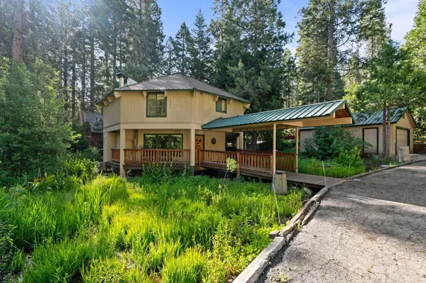 42215 Rock Ledge RD, Shaver Lake, CA 96161