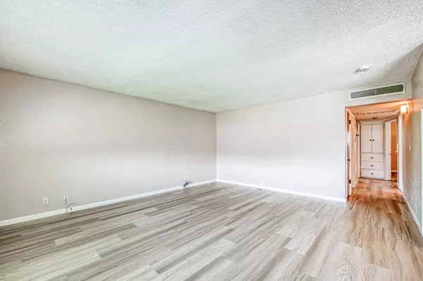 957 S Hope AVE, Reedley, CA 93654