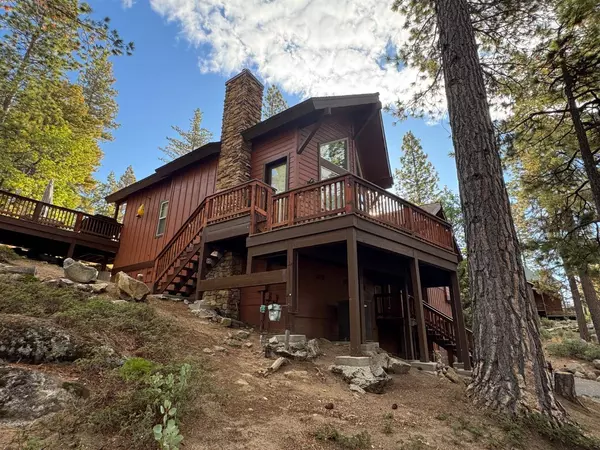 40608 Wild Rose LN, Shaver Lake, CA 93664