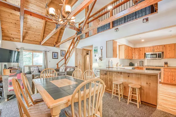 55578 Cordwood RD, Shaver Lake, CA 93664