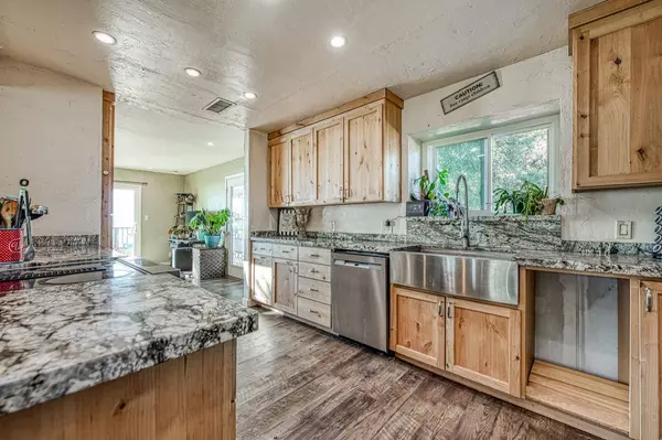 37978 Auberry RD, Auberry, CA 93602