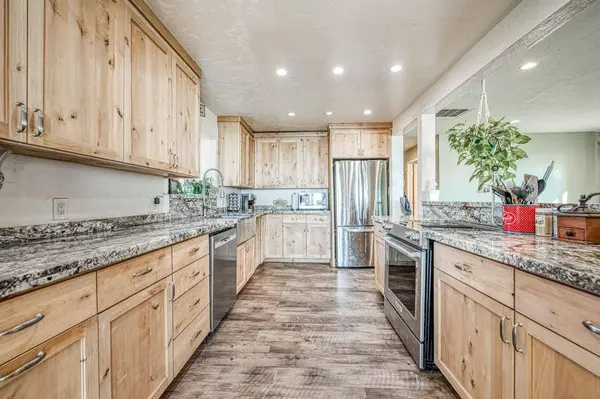 37978 Auberry RD, Auberry, CA 93602