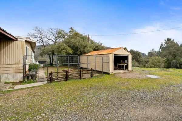 35255 Auberry RD, Auberry, CA 93602