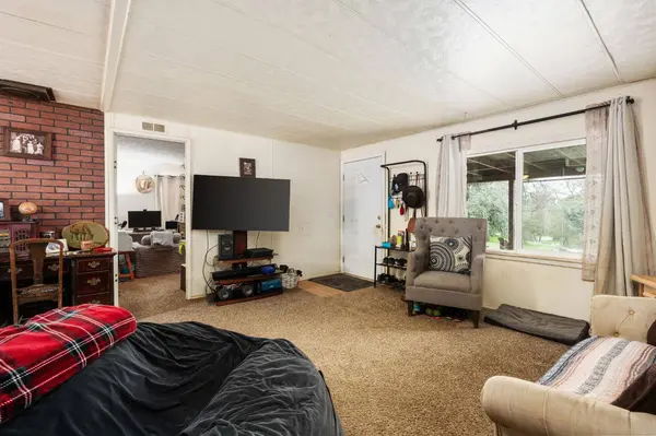 35255 Auberry RD, Auberry, CA 93602