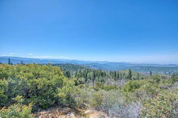 11111 Upper Cressman RD, Shaver Lake, CA 93664