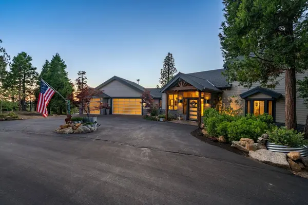 42499 Bretz Point LN, Shaver Lake, CA 93664