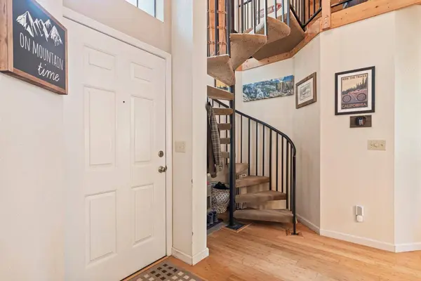 40735 Silver Tip Lane, Shaver Lake, CA 93664