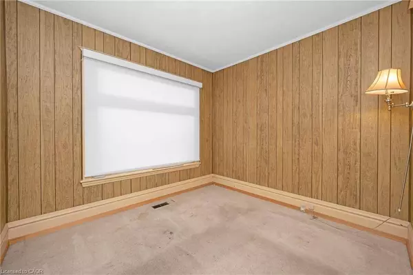 184 Stirton Street, Hamilton, ON L8L 6G6