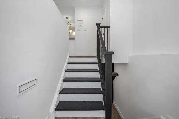 3346 Hannibal Road, Burlington, ON L7M 1R7