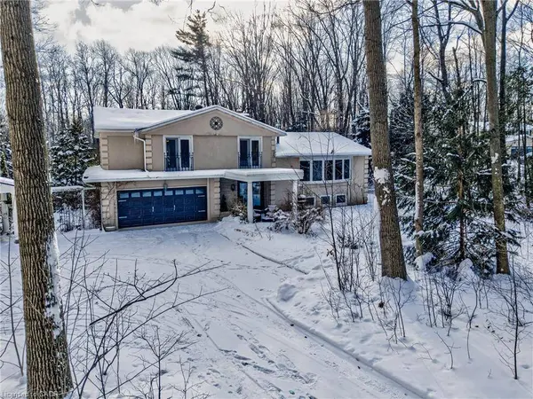 1158 Conservation Road E, Campbellville, ON L0P 1B0