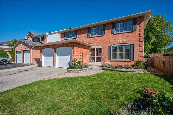 2051 Deer Run Avenue, Burlington, ON L7M 2S1