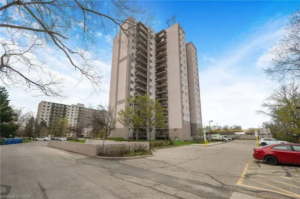 975 Warwick Court #1501, Burlington, ON L7T 3Z7