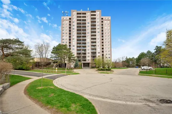975 Warwick Court #1501, Burlington, ON L7T 3Z7