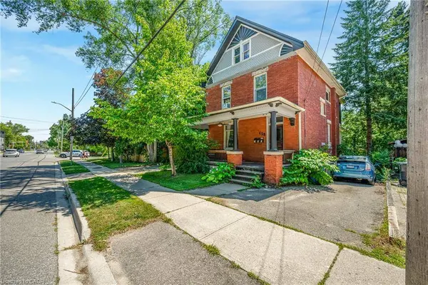 458 Woolwich Street, Guelph, ON N1H 3X5