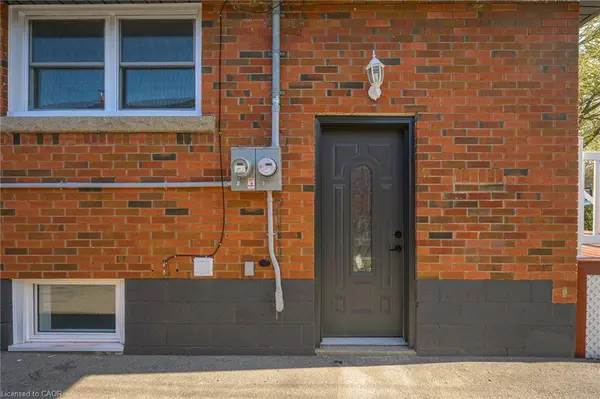 144 East 44th ST #LOWER UNIT, Hamilton, ON L8T 3H2