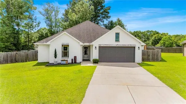906 Savannah CT #42, Summerdale, AL 36580