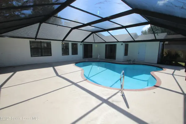 481 Capeador ST NW, Palm Bay, FL 32907