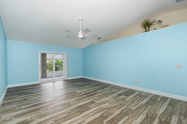 2111 Spring Creek CIR, Palm Bay, FL 32905