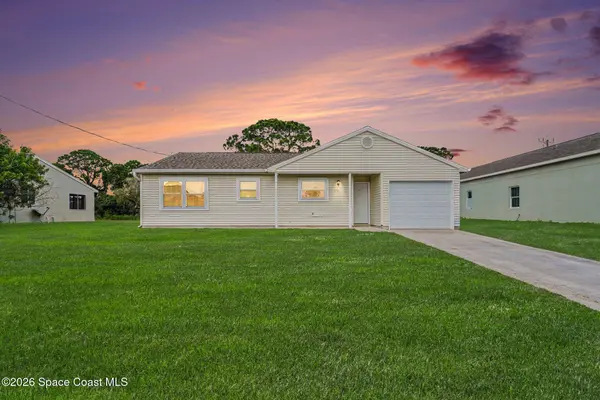 1391 Towton ST SE, Palm Bay, FL 32909
