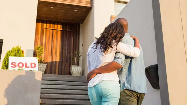 Buying a Home in 2026? Here's Why Outside Opinions Can Hurt Your Deal