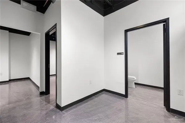 804 Pecan BLVD #107, Mcallen, TX 78501