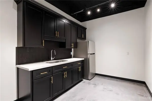 804 Pecan BLVD #101, Mcallen, TX 78501