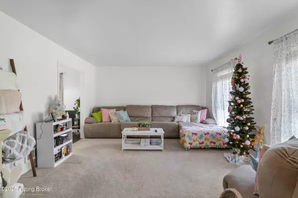 2410 Mammoth WAY, Louisville, KY 40299