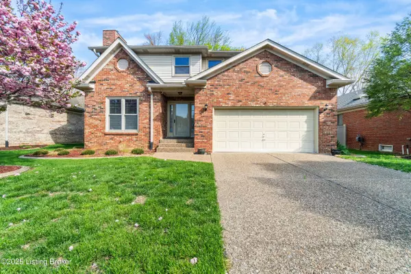 513 Auburn Oaks Dr, Louisville, KY 40214