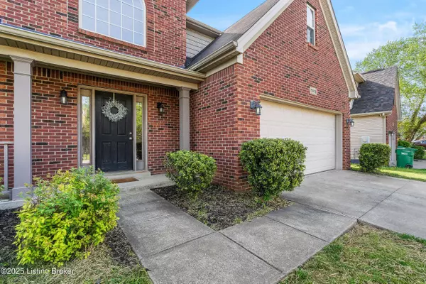 11415 Top Walnut LOOP, Louisville, KY 40229