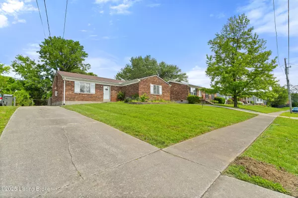 10207 Poco Pl, Louisville, KY 40291