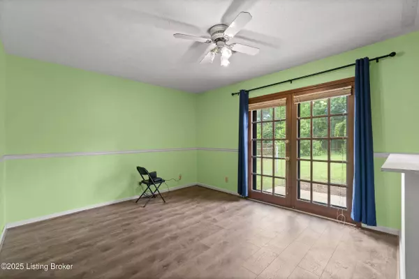 10207 Poco Pl, Louisville, KY 40291