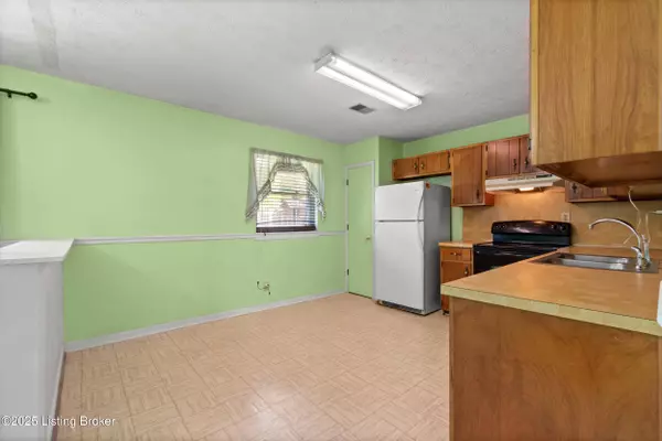 10207 Poco Pl, Louisville, KY 40291