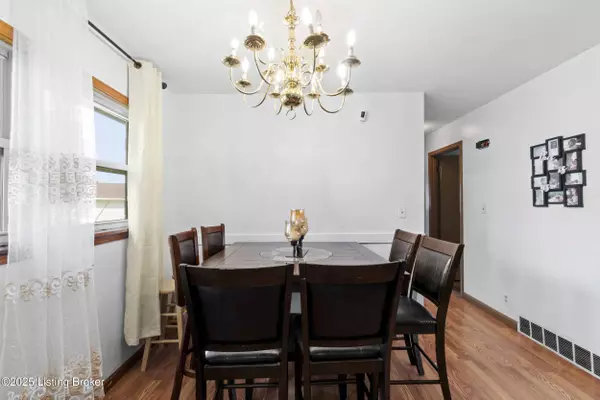 1775 Wathen Ln, Louisville, KY 40216