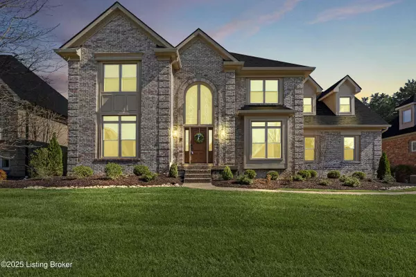 14801 Forest Oaks Dr, Louisville, KY 40245