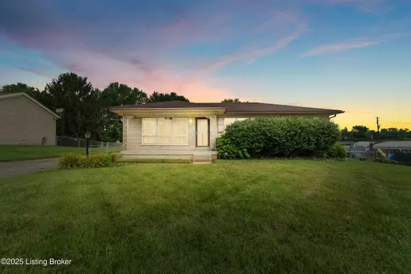 204 Hillbrook Dr, Shepherdsville, KY 40165