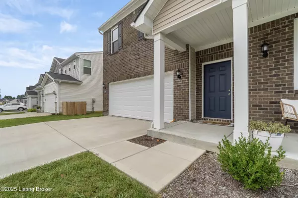 5003 Aiken Back Ln, La Grange, KY 40031