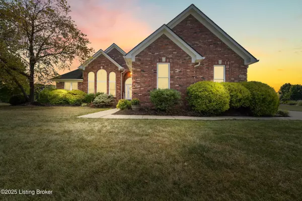 849 Kingswood Ave, Mt Washington, KY 40047