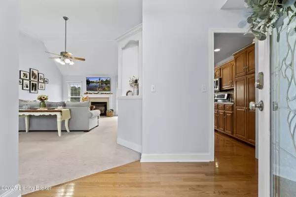 849 Kingswood Ave, Mt Washington, KY 40047