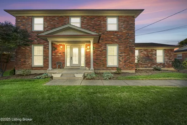 6614 Hollow Tree Rd, Louisville, KY 40228