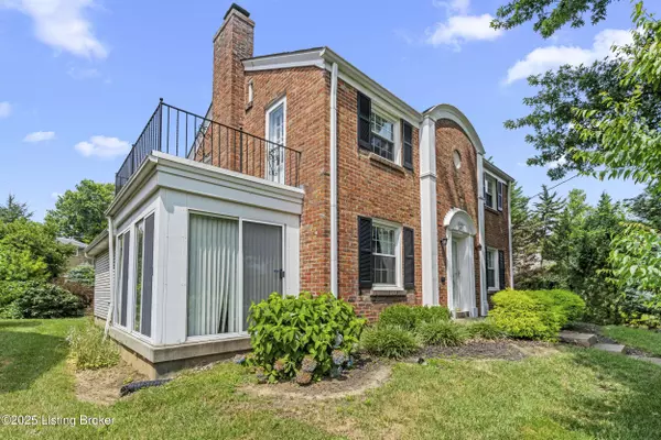 2628 Landor Ave, Louisville, KY 40205