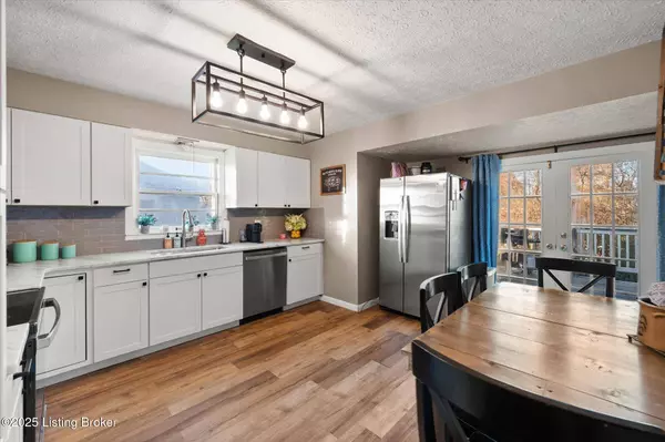 255 Webbmont Cir, Shelbyville, KY 40065