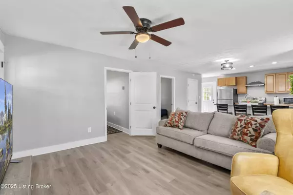 4770 S Wilson Rd, Elizabethtown, KY 42701