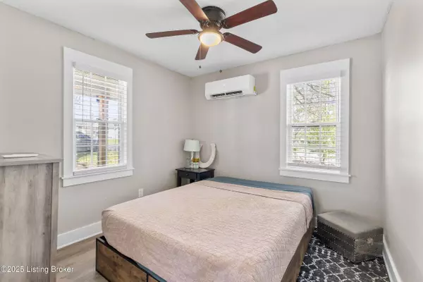 4770 S Wilson Rd, Elizabethtown, KY 42701