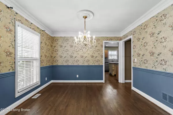 12104 Briargate Ln, Goshen, KY 40026