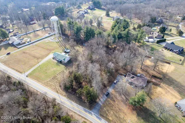 3602 New Moody Ln, La Grange, KY 40031