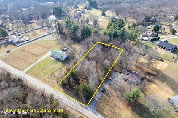 3602 New Moody Ln, La Grange, KY 40031