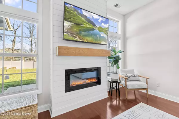 1720 Belay WAY, Louisville, KY 40245