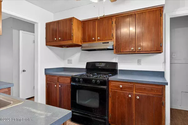 7408 Beechdale Rd, Crestwood, KY 40014